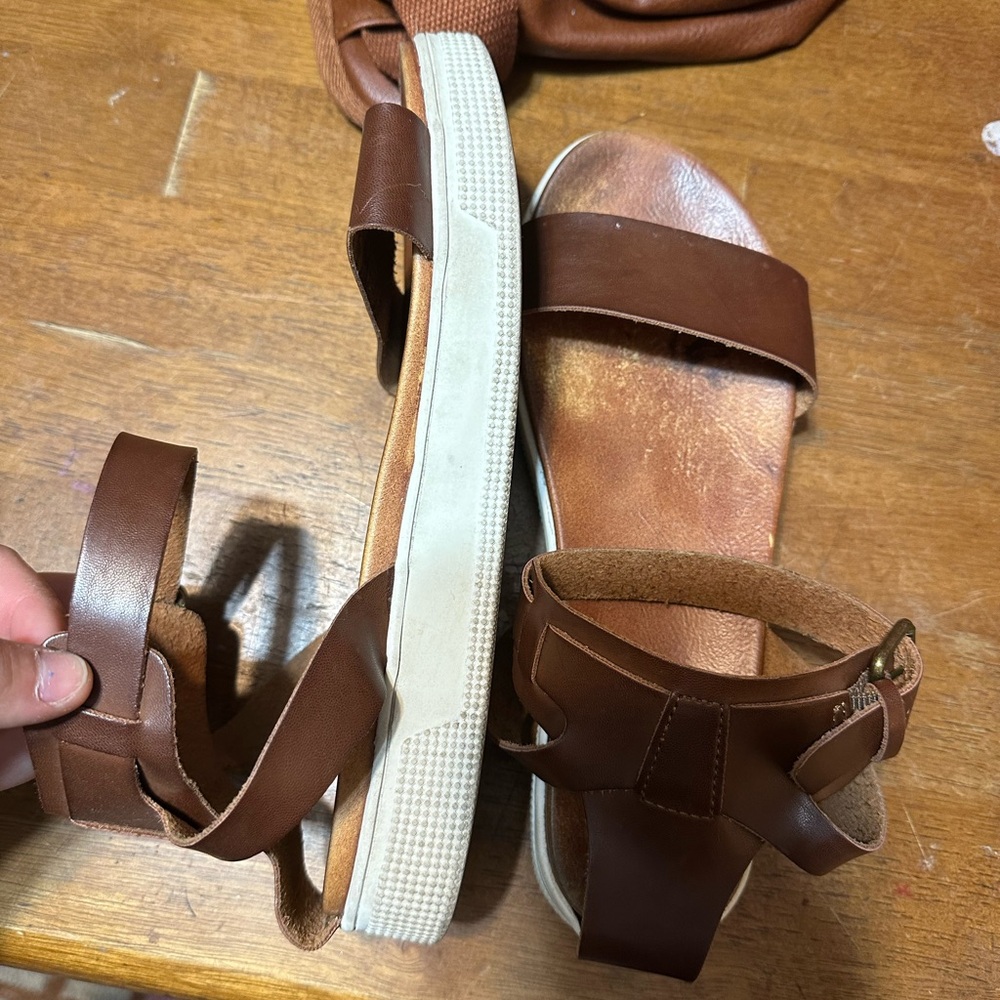 Women's Brown Leather Strappy Sandals